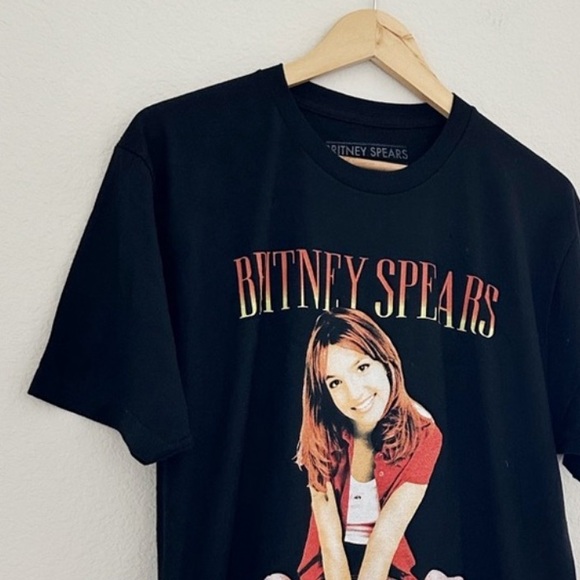 NEW “Princess Of Pop” Baby One More Time Graphic Tee - Picture 5 of 7